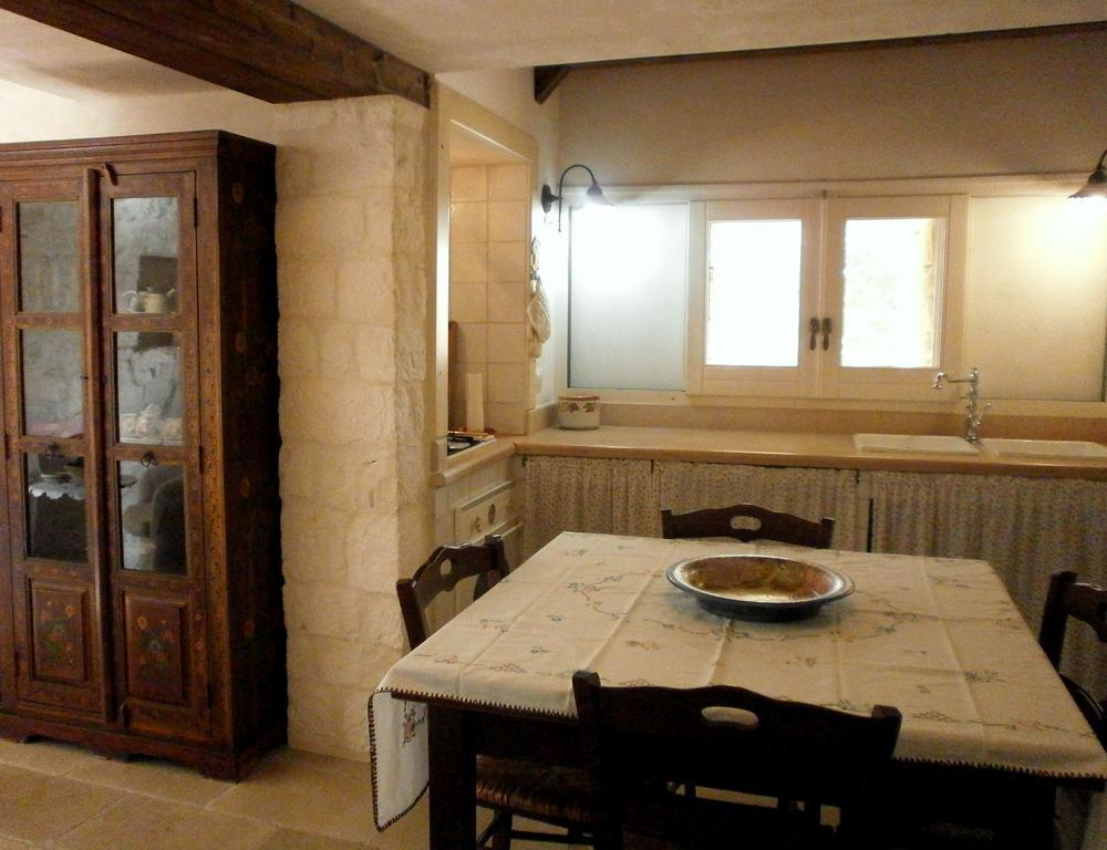 Trullo Villa Giuliana Con Giardino Posizione Panoramica Free Wifi أوستوني الغرفة الصورة