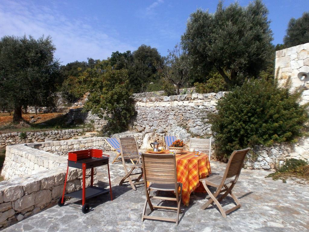 Trullo Villa Giuliana Con Giardino Posizione Panoramica Free Wifi أوستوني الغرفة الصورة