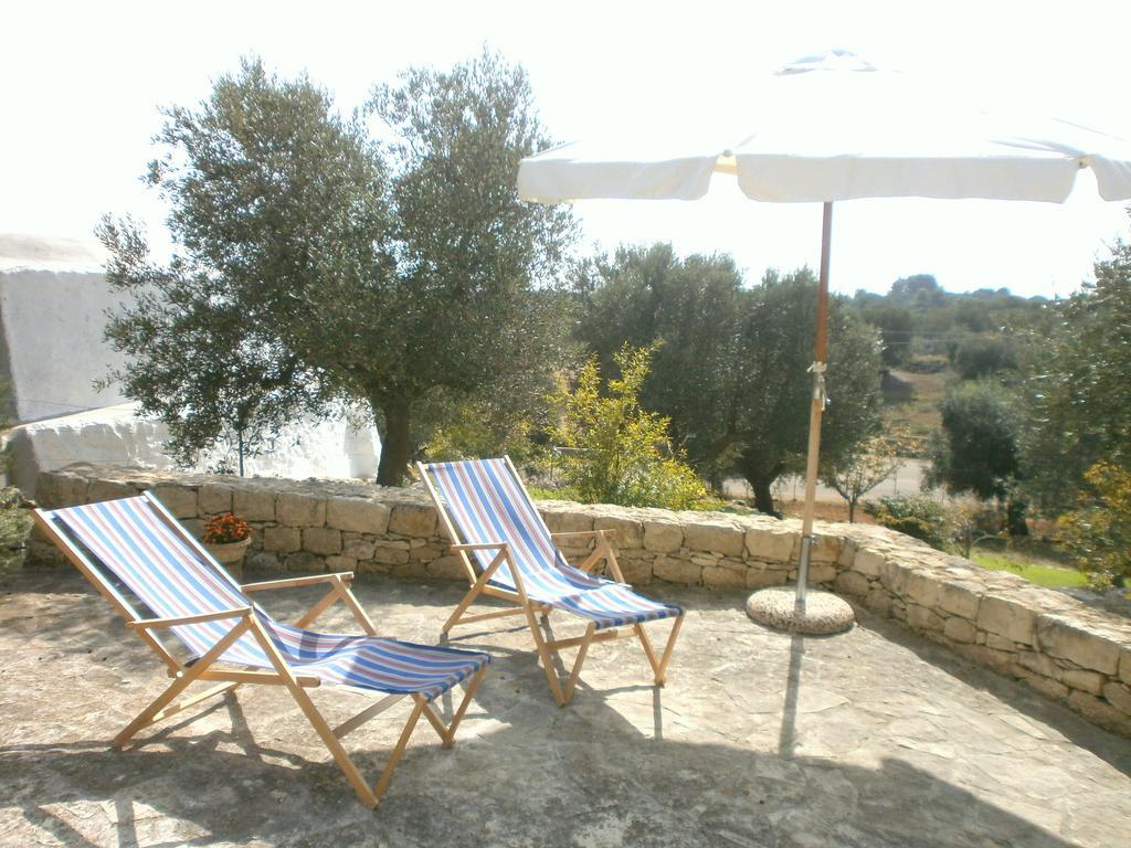 Trullo Villa Giuliana Con Giardino Posizione Panoramica Free Wifi أوستوني الغرفة الصورة